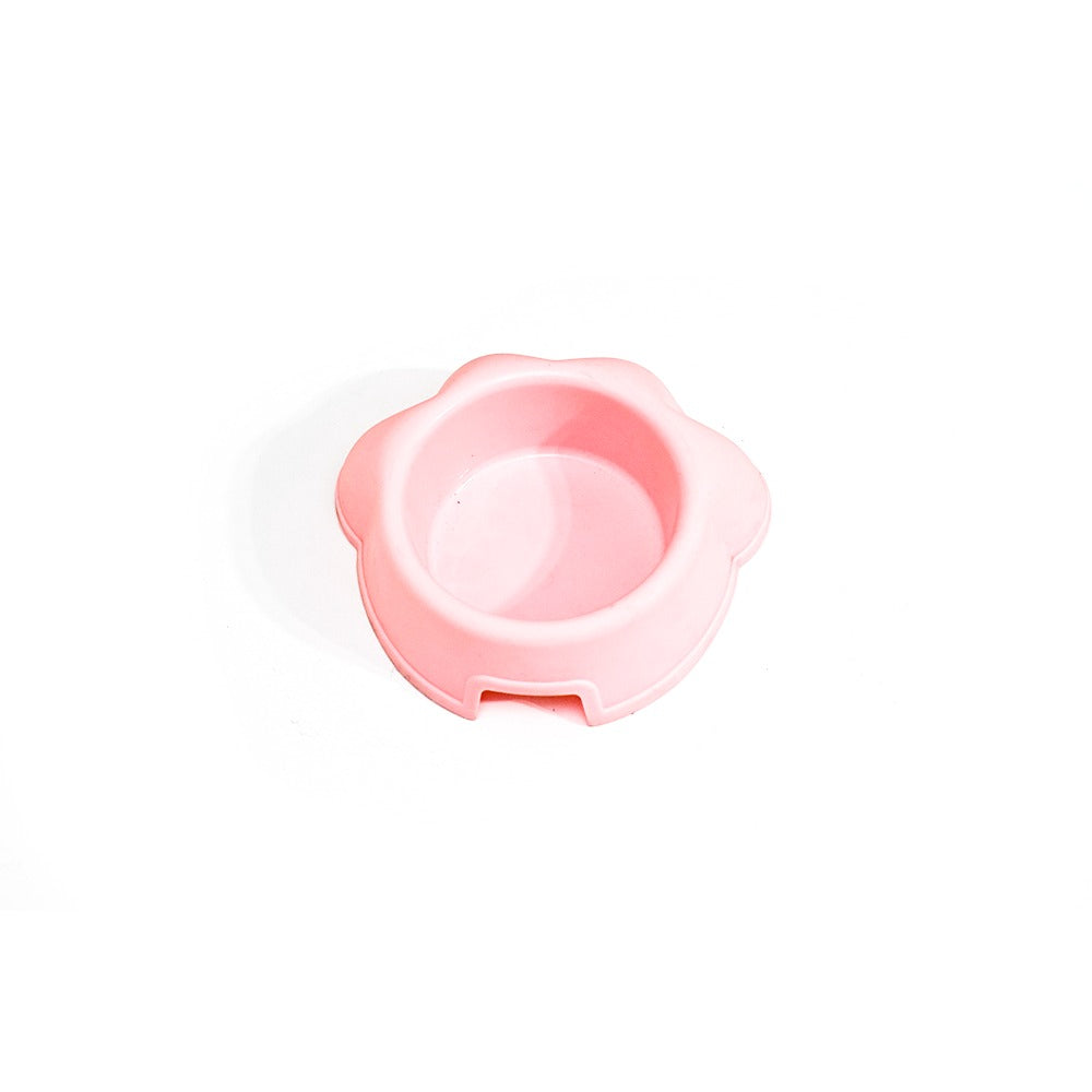 طبق طعام على شكل يد