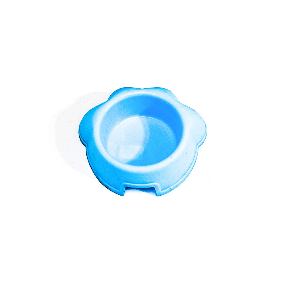 طبق طعام على شكل يد